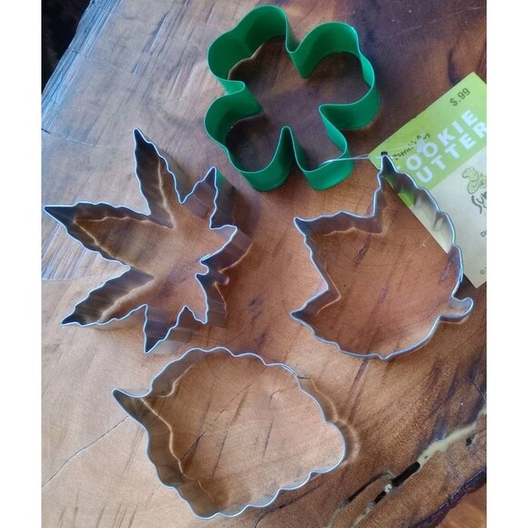 Leaf Shaped Metal Cookie Cutters Set Of 4 Baking Kitchen Resin Crafting NEW - Picture 2 of 3